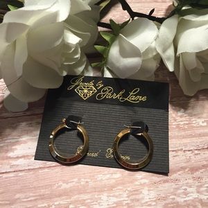 •NEW• Park Lane Earrings